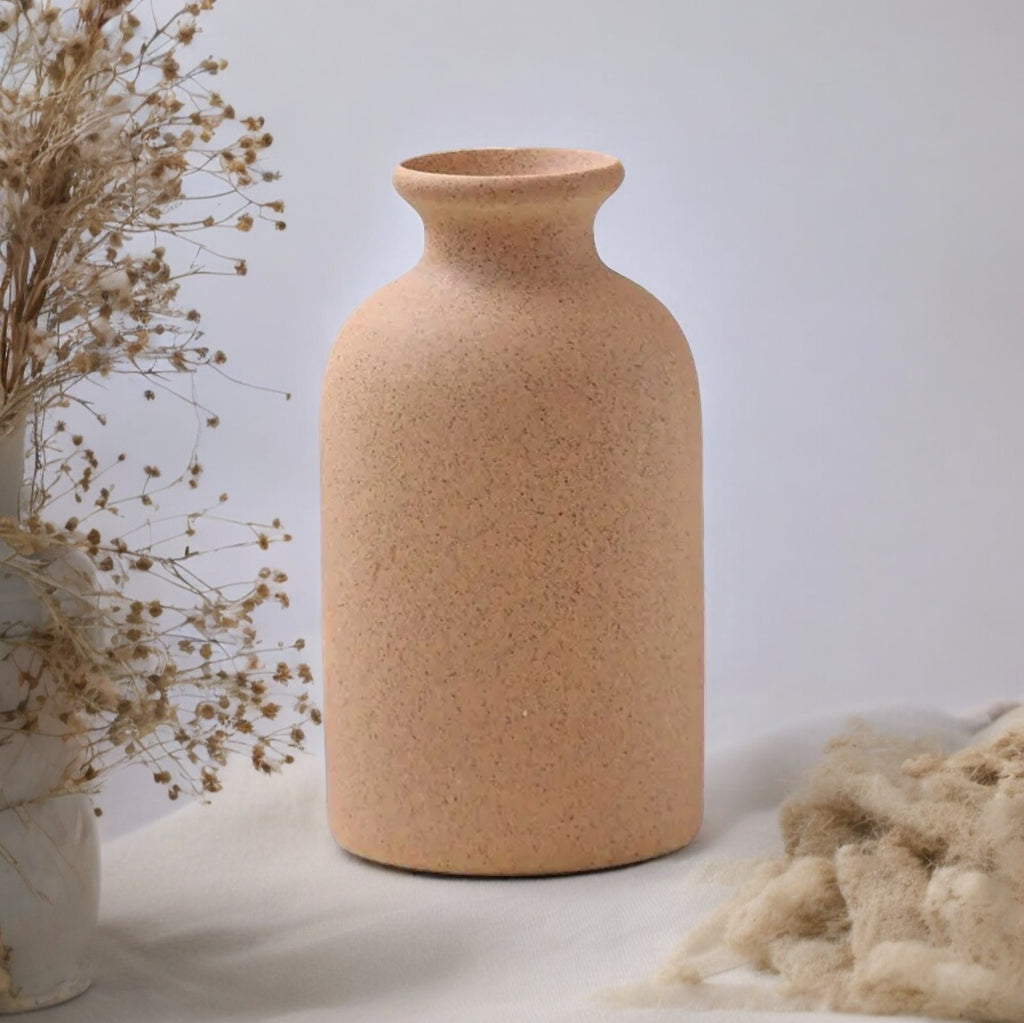 front view of the vase 